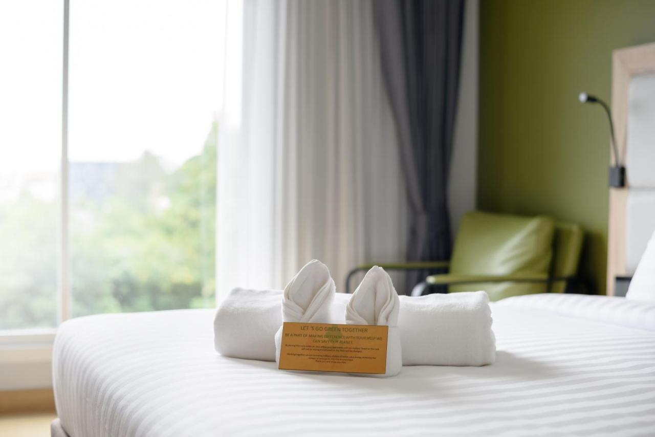 Prime Square Hotel Chiang Mai Bagian luar foto