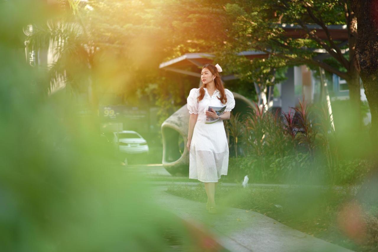 Prime Square Hotel Chiang Mai Bagian luar foto