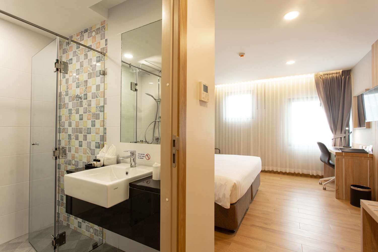 Prime Square Hotel Chiang Mai Bagian luar foto