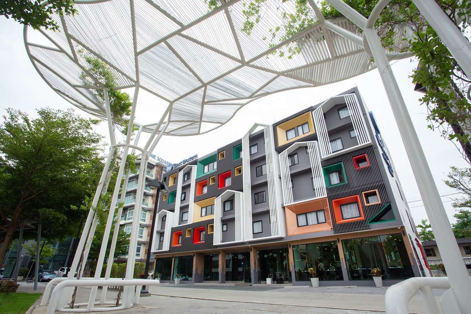 Prime Square Hotel Chiang Mai Bagian luar foto